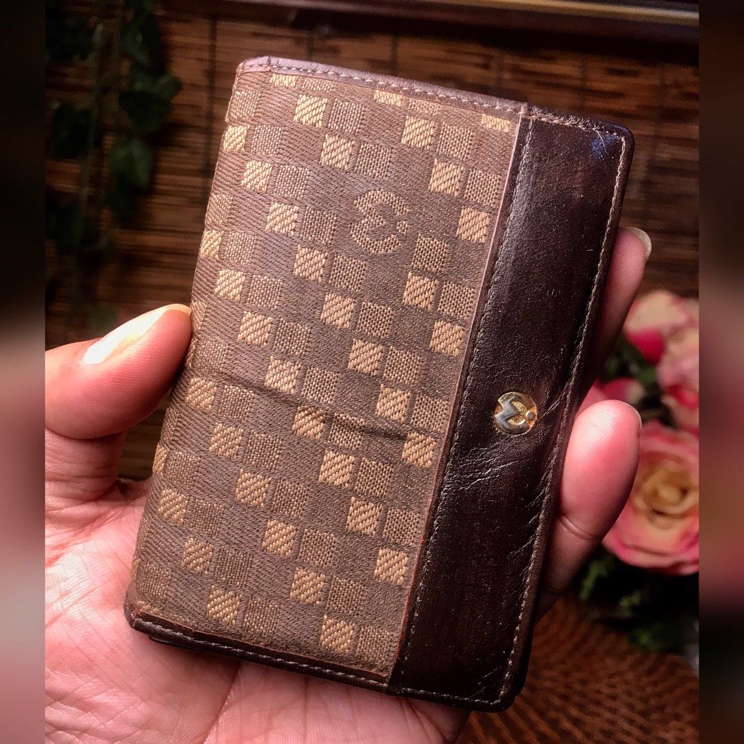 BRAND NEW IN BOX PANGREGALO Louis Vuitton Multiple Wallet Men's Brown,  Luxury, Bags & Wallets on Carousell