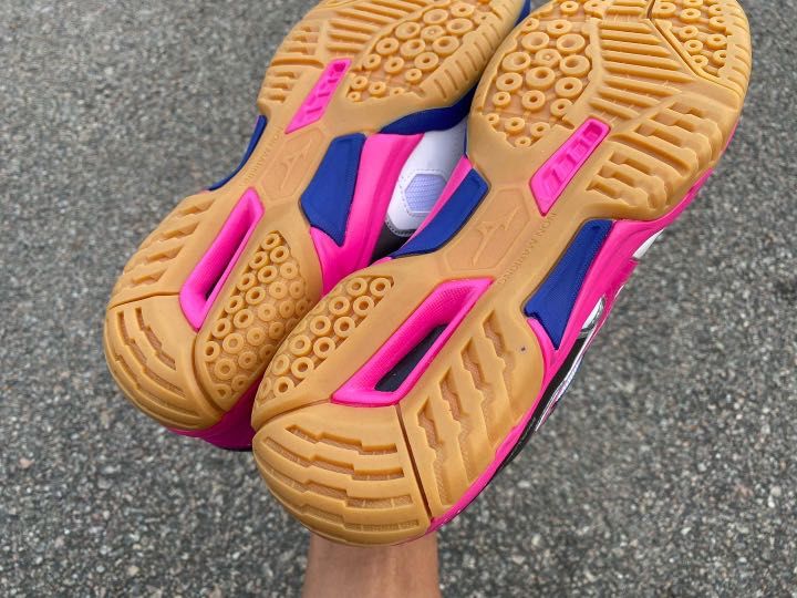 Mizuno wave top smash lo4