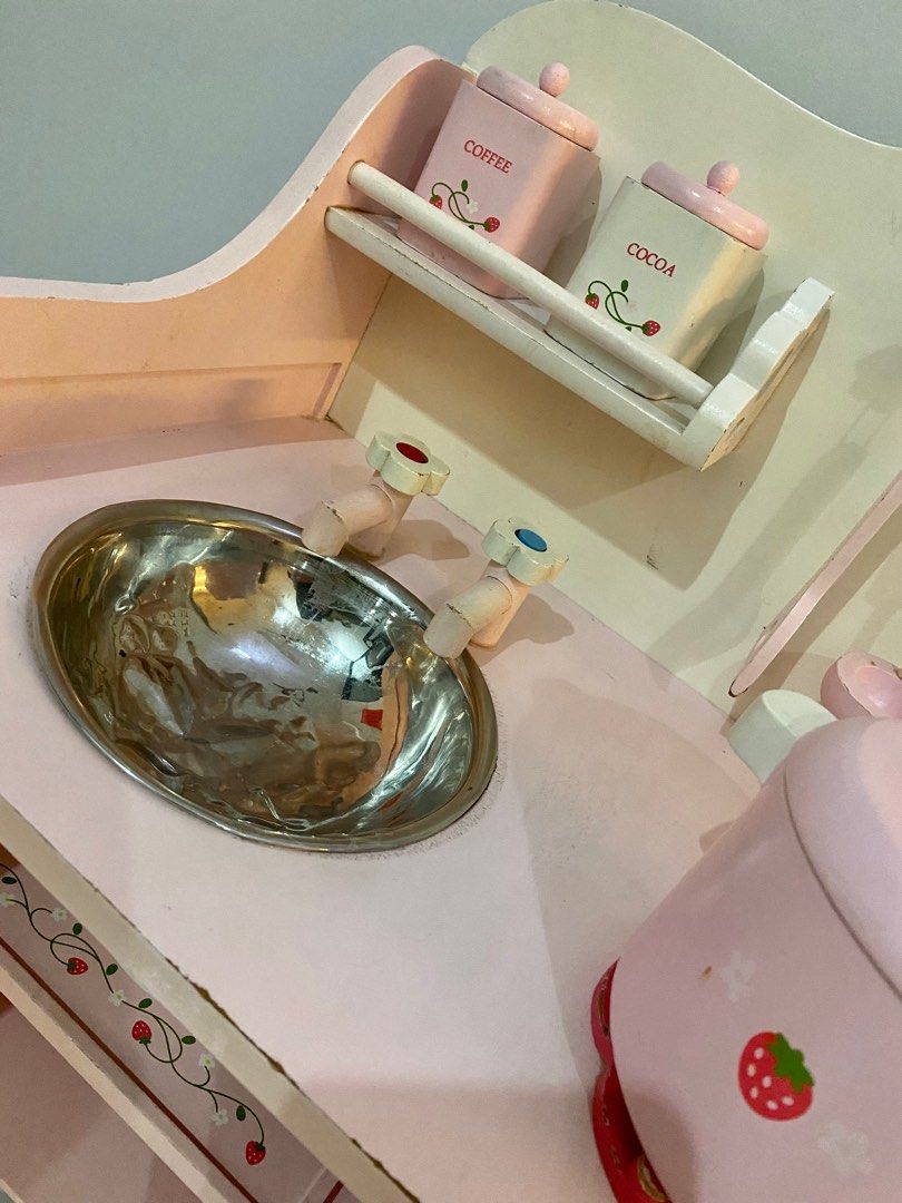 Wooden Toys Mother Garden Kitchen Playset, Hobbies & Toys, Toys & Games