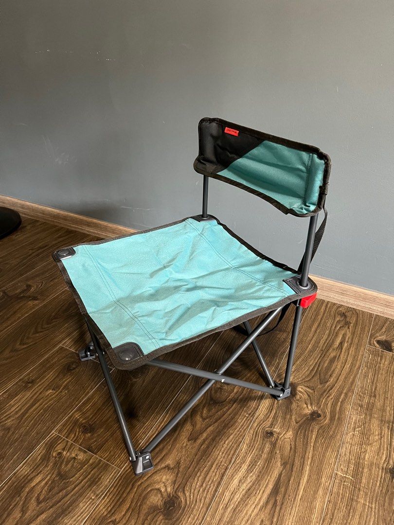 low foldable chair