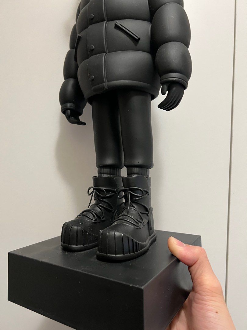 Mr MONCLER Figure