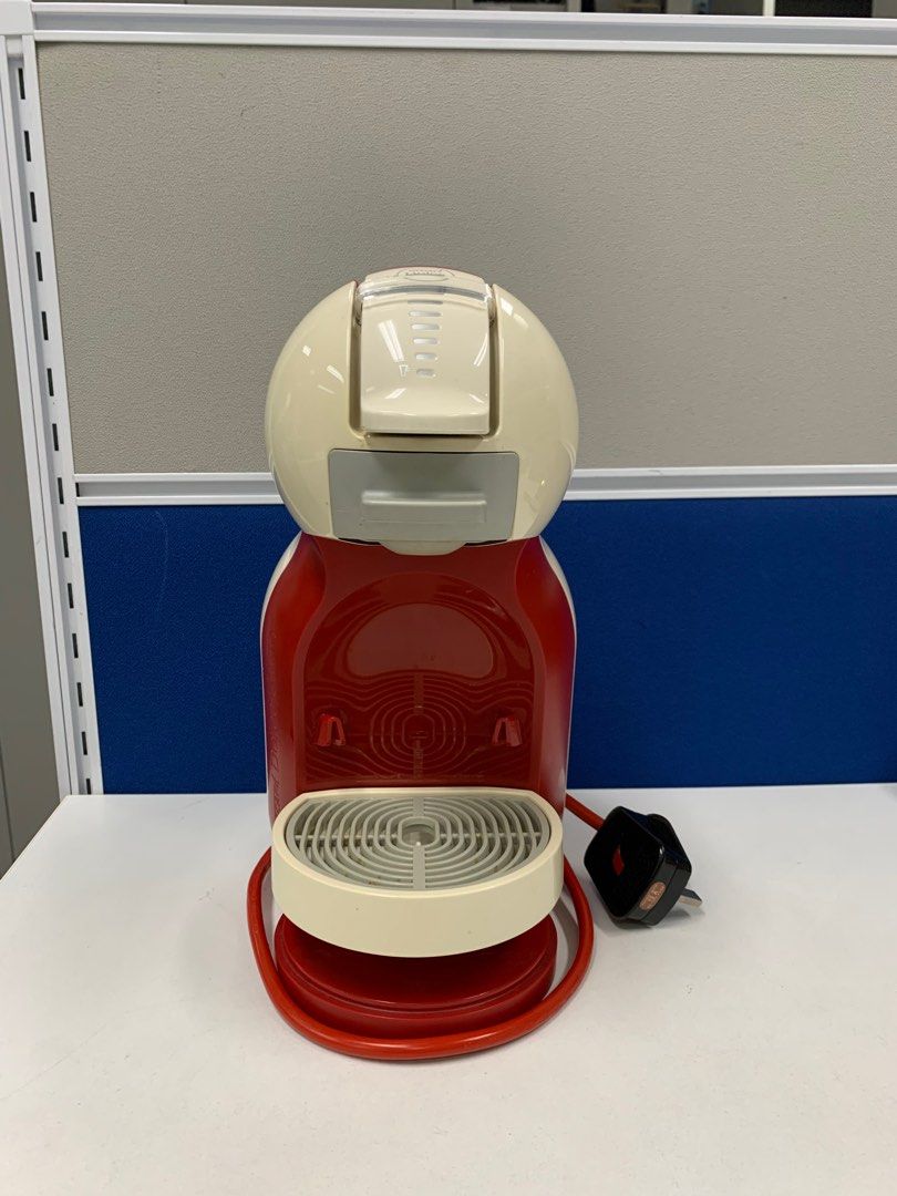 Nescafe Dolce Gusto Type 9770 (Faulty), TV & Home Appliances, Kitchen