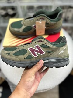 NEW BALANCE 990v3 TEDDY SANTIS ‘GREEN OLIVE’
