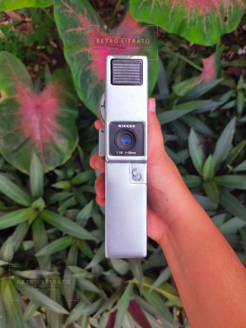 🔰NIKKOREX-8 MOVIE CAMERA🔰 (Category: Cameras) located in Bacoor. Submitted by retrolitrato.ph (Listing ID 1208377566, Image 2). Description: 🔰NIKKOREX-8 MOVIE CAMERA🔰 🔸TESTED. Motor working 🔸Light meter untested. no battery to test it out. 🔸Overall cosmetics: 9.5/10 INCLUSIONS: - Camera unit - original camera pouch MOD: Gcash Shipping: Lalamove/LBC/Angkas/GogoExpress/J&T (Buyer's Expense) First to settle payment will get the item. No to bo