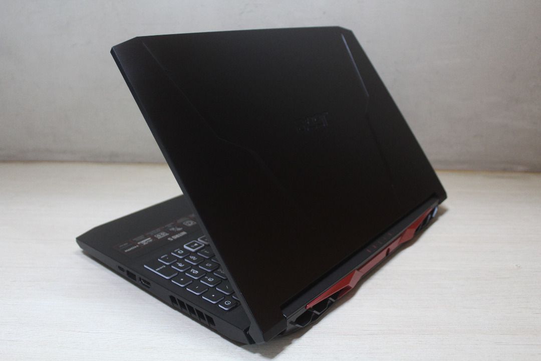 Acer Nitro 5 - 15.6 Laptop Intel Core i7-11800H 2.30GHz 8GB RAM