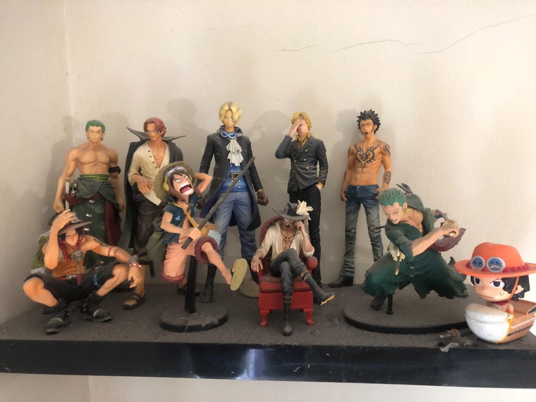 one piece action figure set original paket, Toys & Collectibles, Mainan