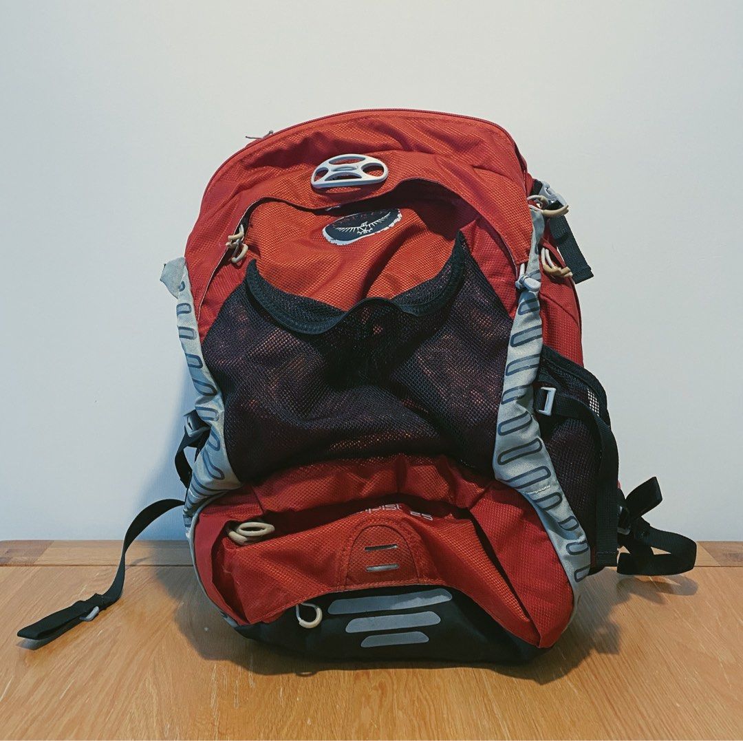 Osprey Escapist 25 Backpack Red