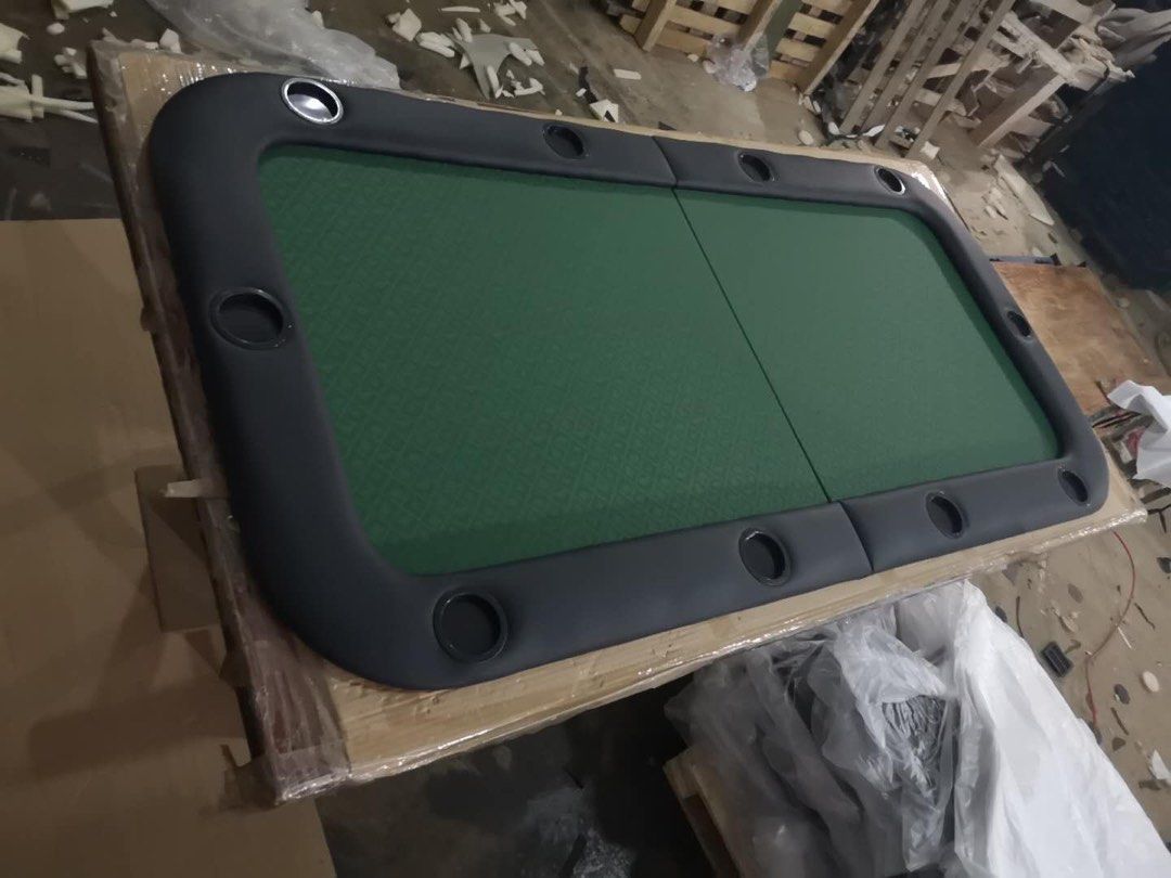 Padded armrest poker table top with speed cloth felt, Hobbies & Toys