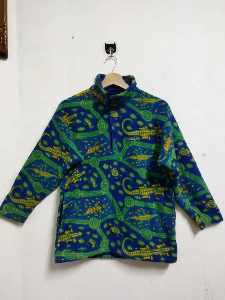 Patagonia multicolor deals fleece