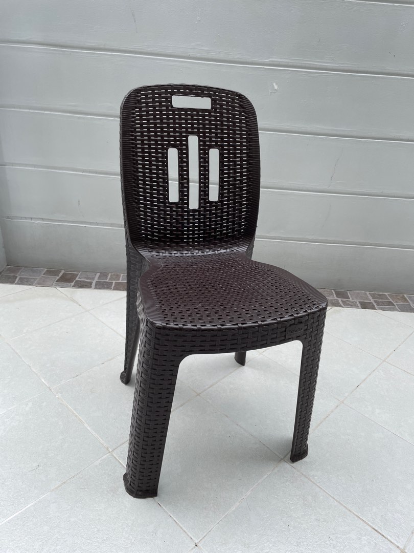 Plastic chairs, Furniture & Home Living, Furniture, Chairs on Carousell