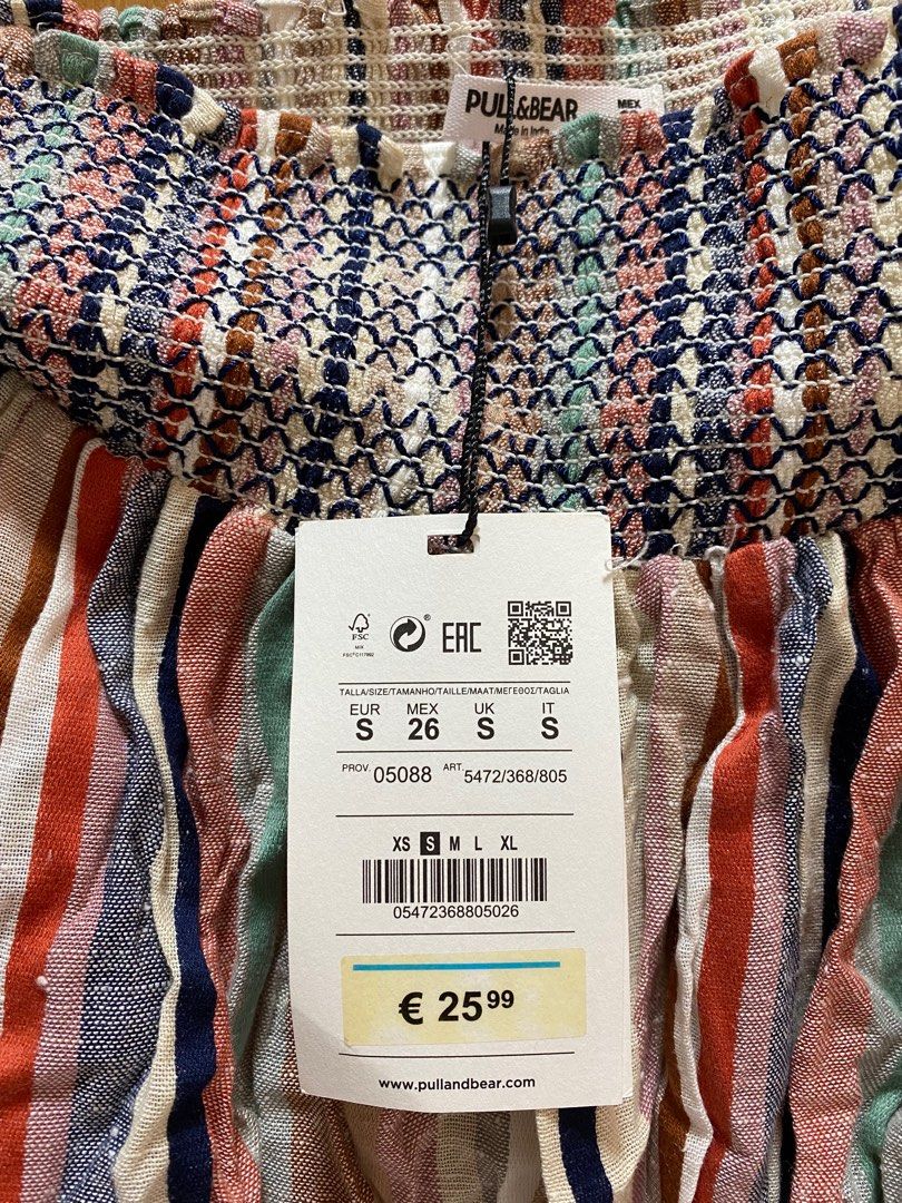 Pull & Bear Top (Category: Other Tops) located in Singapore. Submitted by simple_potato (Listing ID 1208404283, Image 3). Description: Brand new with tag and kept in storage for long time. Bought from Europe. Measurements as shown in pictures. Self collect at Farrer Park MRT..