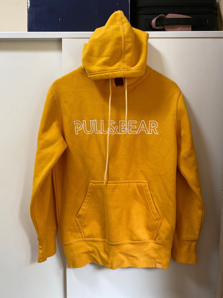Pull and clearance bear mustard hoodie