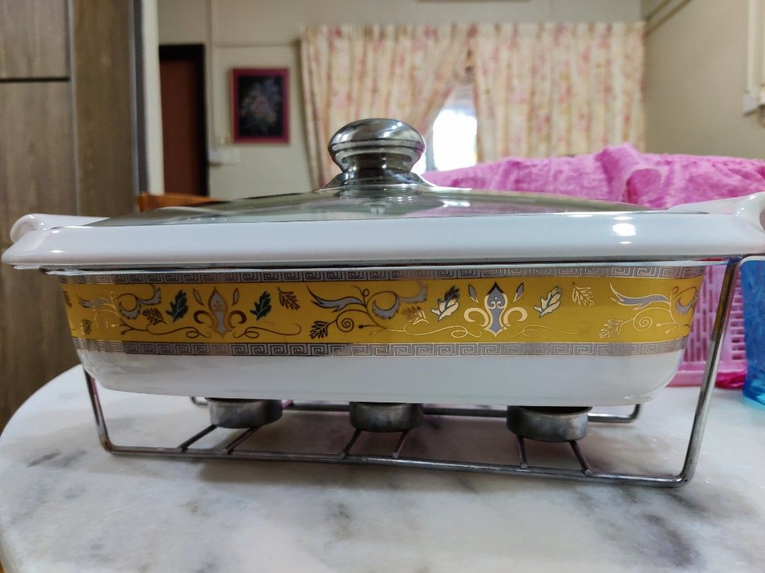 Rectangular Serving Dish with candle stand (Category: Dinnerware & Cutlery) located in Shah Alam. Submitted by hashimah468 (Listing ID 1208448596, Image 1). Description: Used only once. Prefer self pick up. No posting because it's quite heavy.