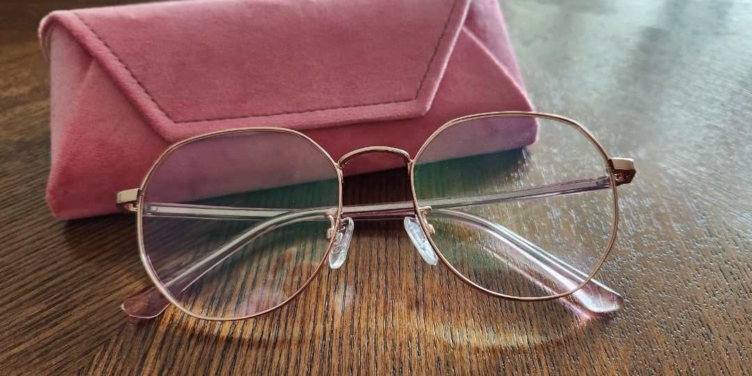 Gold frame new arrivals non prescription glasses