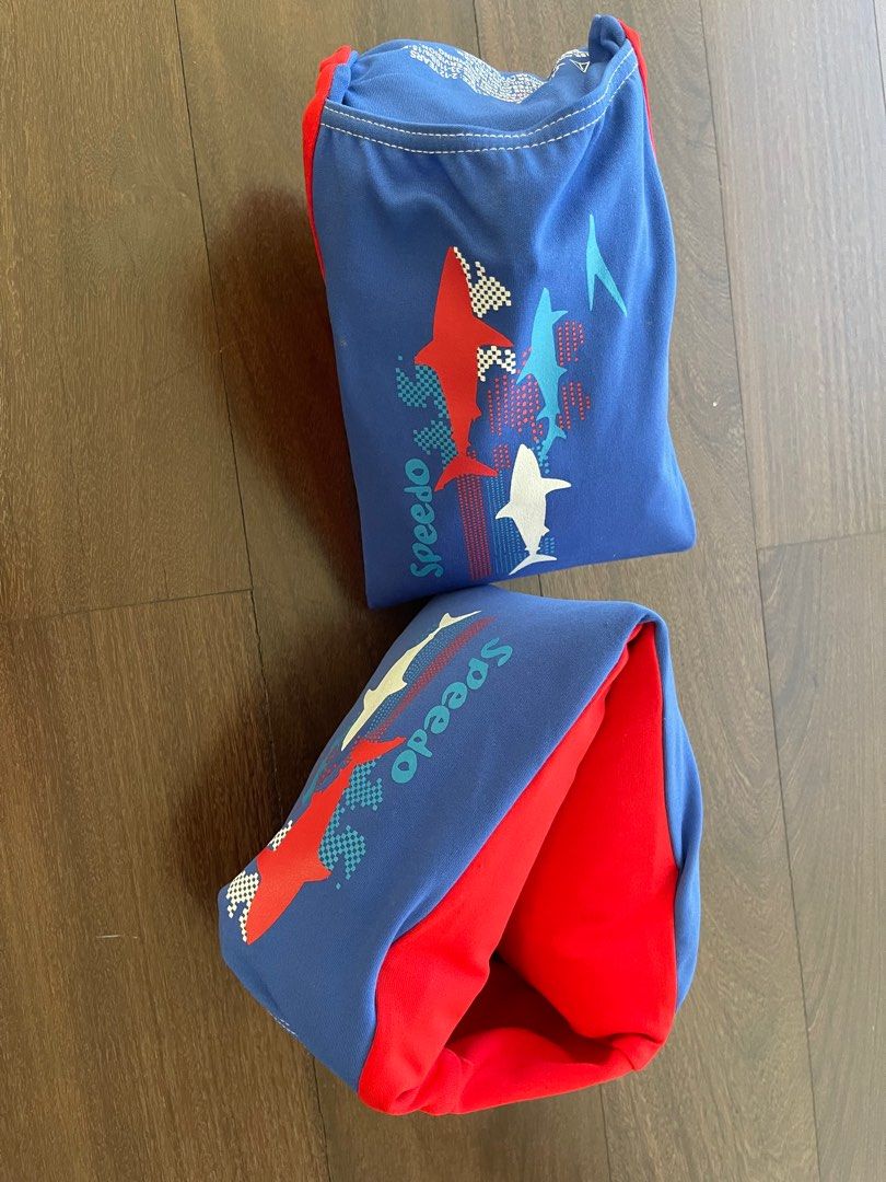 Speedo arm floats for kids, Sports Equipment, Sports & Games, Water