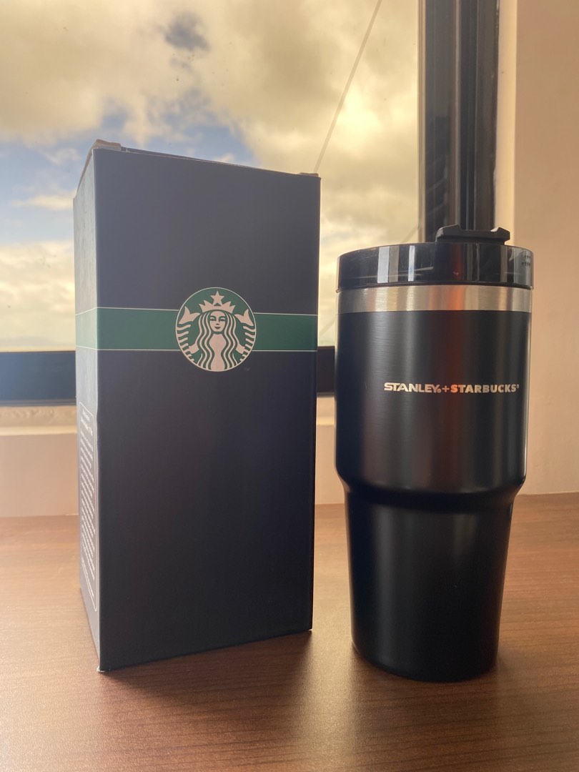 Starbucks Stainless Steel Tumbler 17fl oz with straw, Furniture & Home