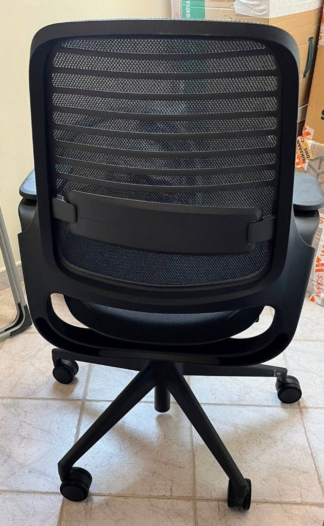 Steelcase Ergonomic Office Chair Black, Furniture & Home Living