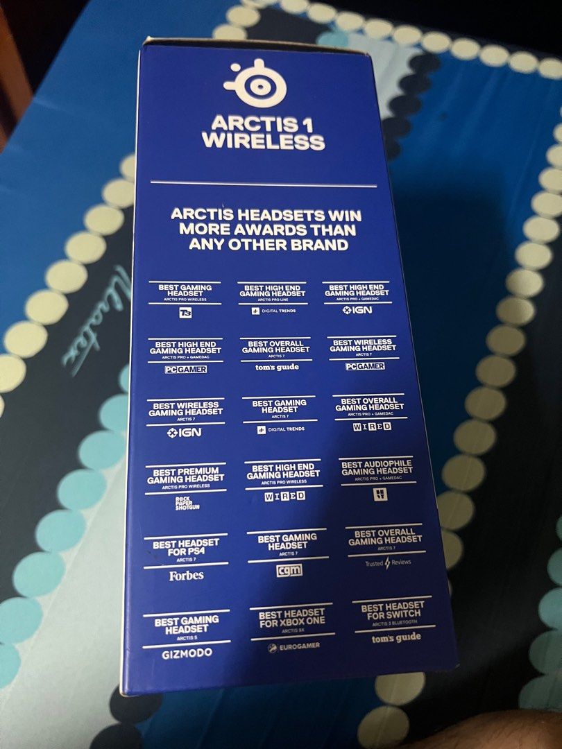 Steelseries arctic 1 wireless headset (Category: Headphones & Headsets) located in Taytay. Submitted by herbertdizon (Listing ID 1208477081, Image 2). Description: Bought in datablitz forgot what branch for 6k rfs: sold my ps5.