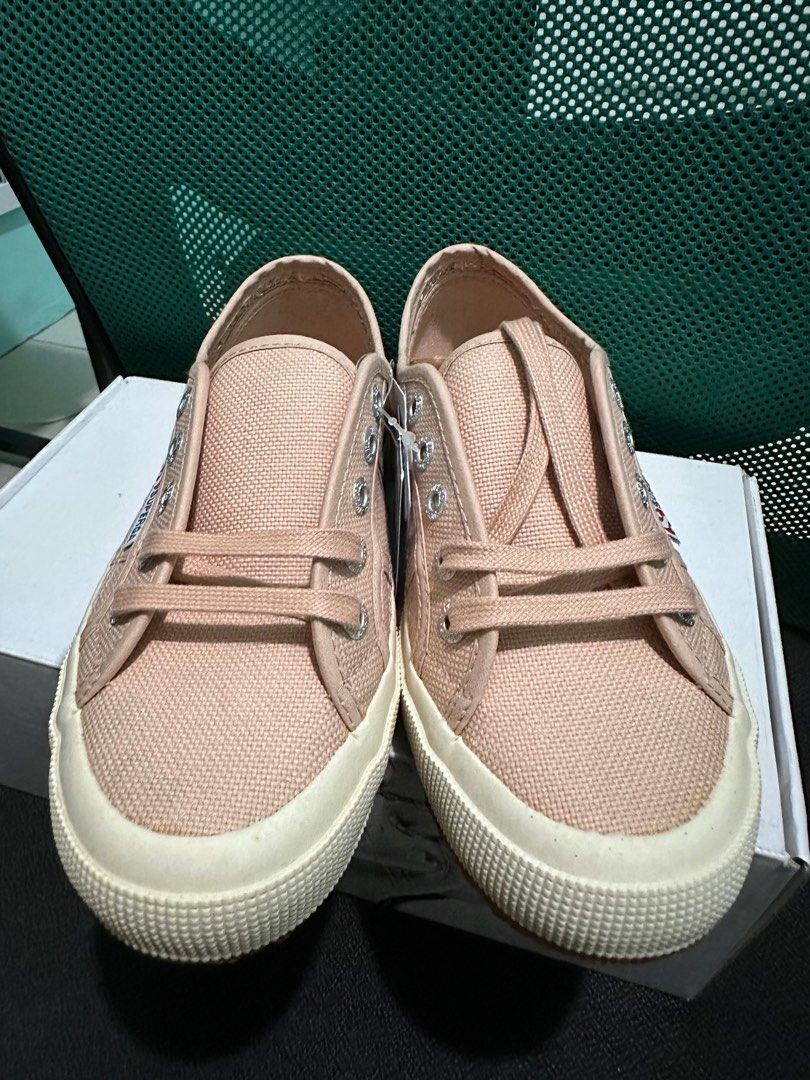 Superga greenbelt 2025