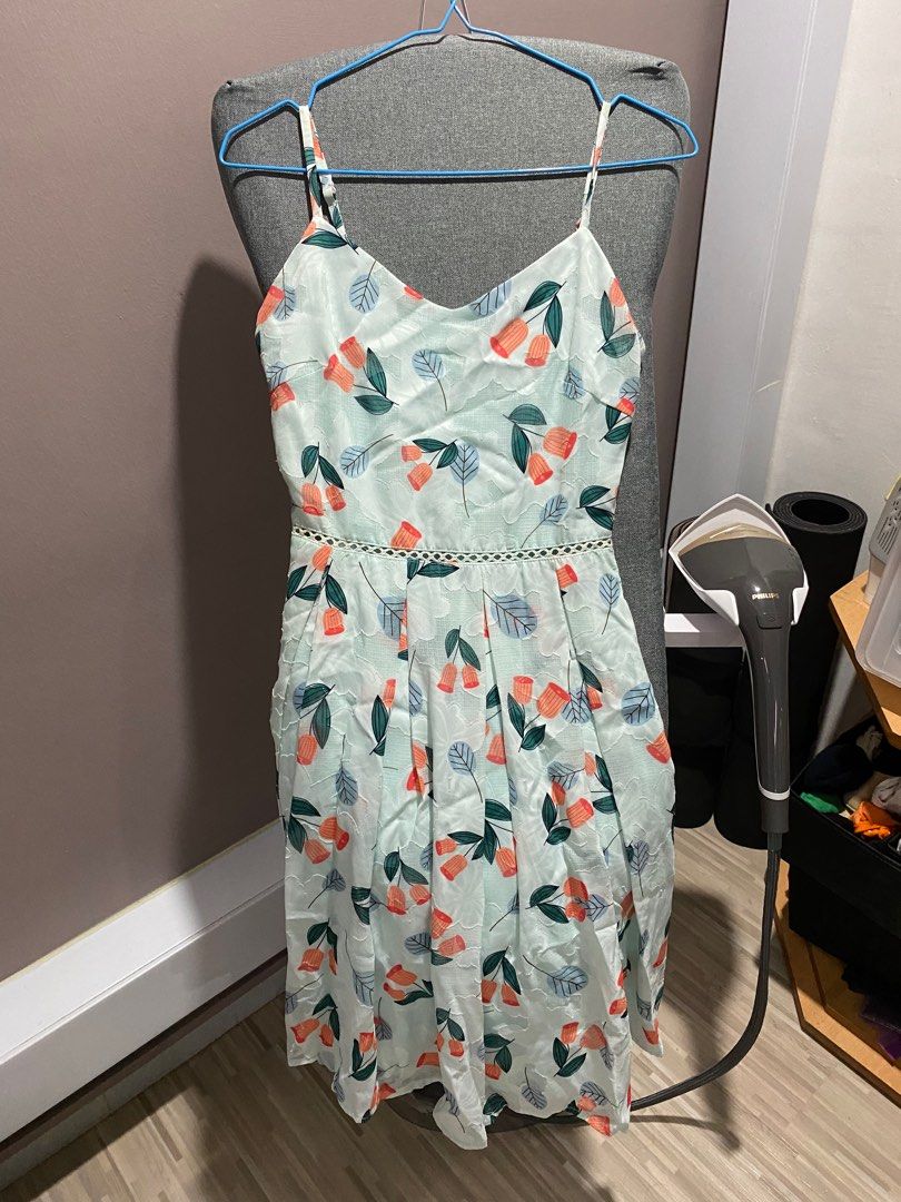mint green dress floral
