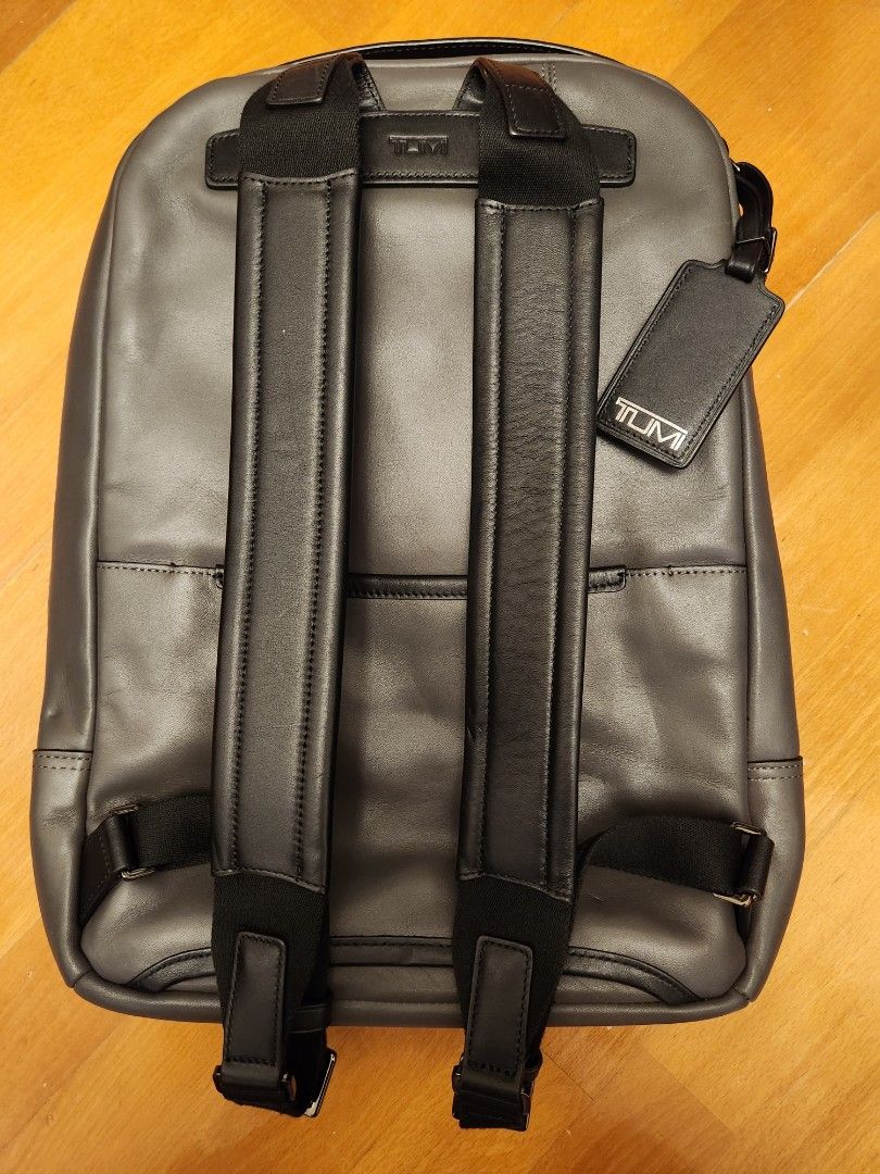 Tumi Harrison Bates Backpack, 男裝, 袋, 背包- Carousell