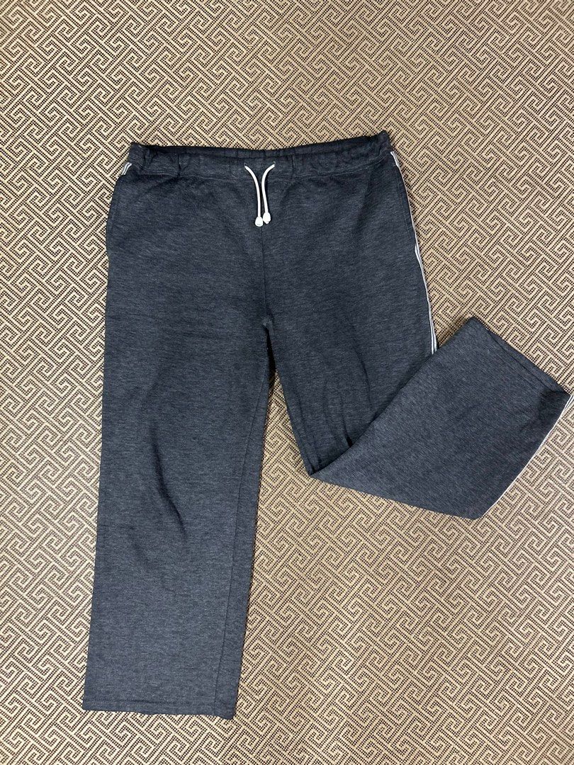 Unbranded sweatpants store