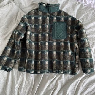 (Category: ) located in . Submitted by ccheung02 (Listing ID 1208346333, Image 1). Description: .