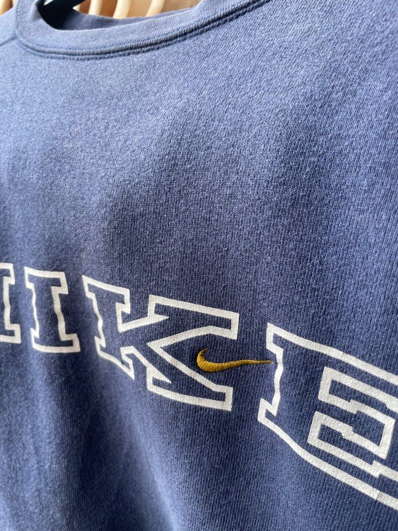 Nike vintage spell out sweater