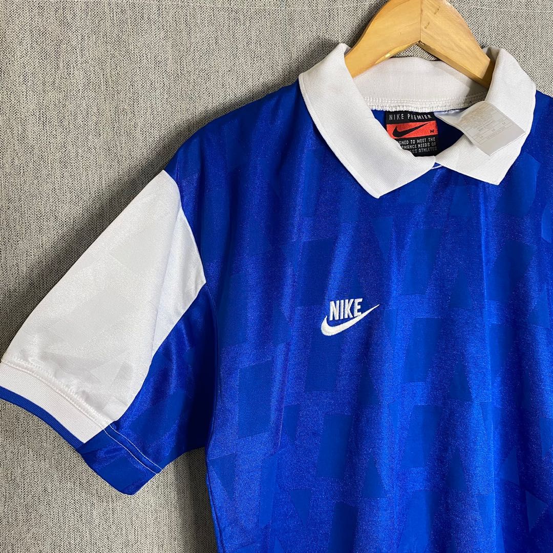 Vintage Nike Football Jersey, Men's Fashion, Activewear on Carousell