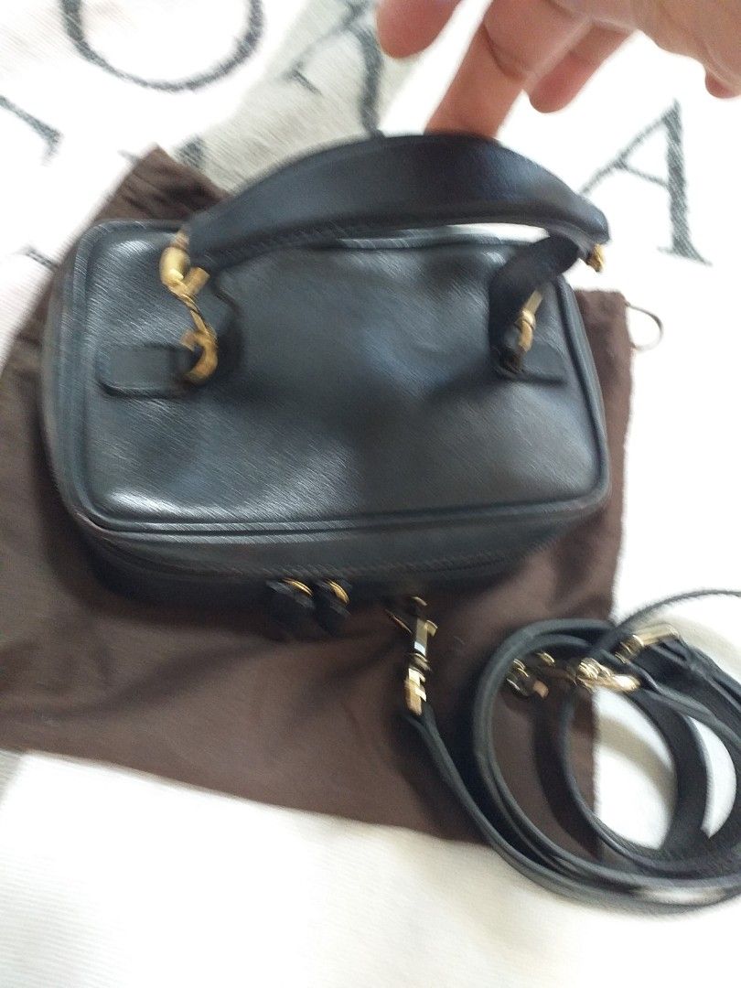 Vintage Gucci vanity bag, Luxury, Bags & Wallets on Carousell