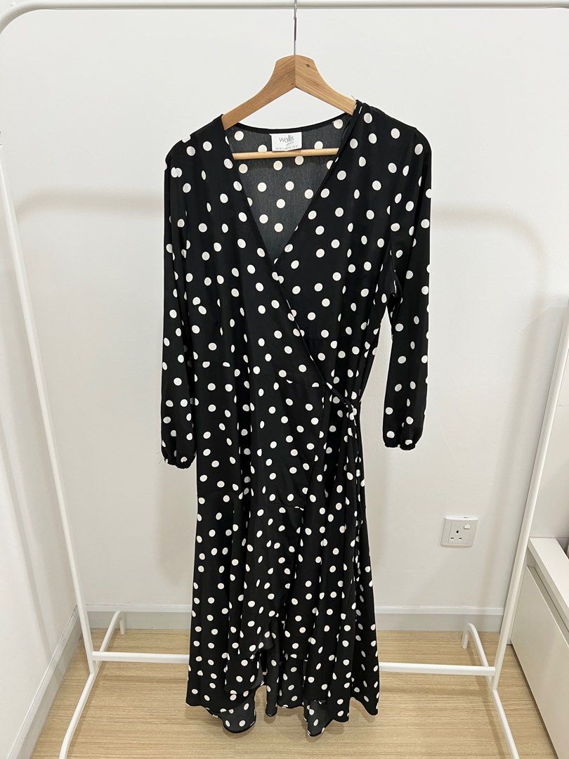 Wallis black and white spot dress on sale