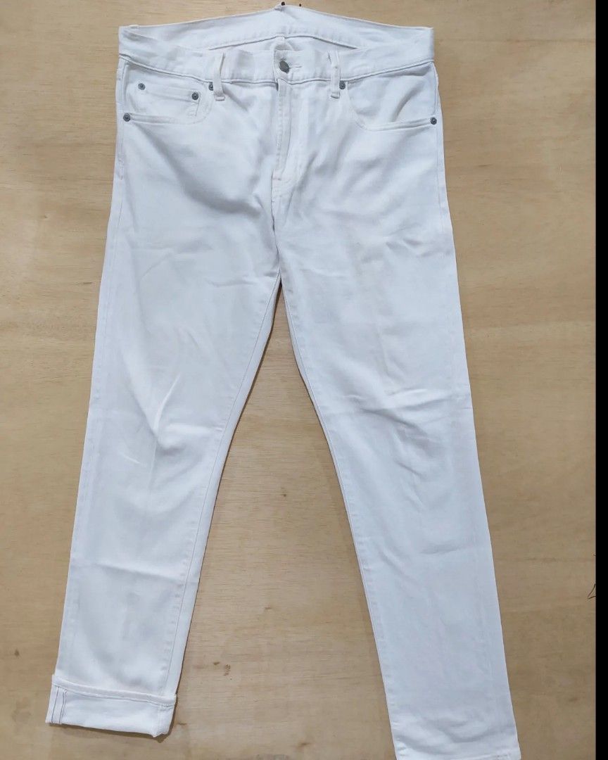 Uniqlo white selvedge hotsell jeans