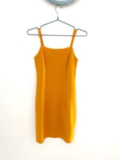 (Category: ) located in . Submitted by unTangledcloset (Listing ID 1208355787, Image 1). Description: .