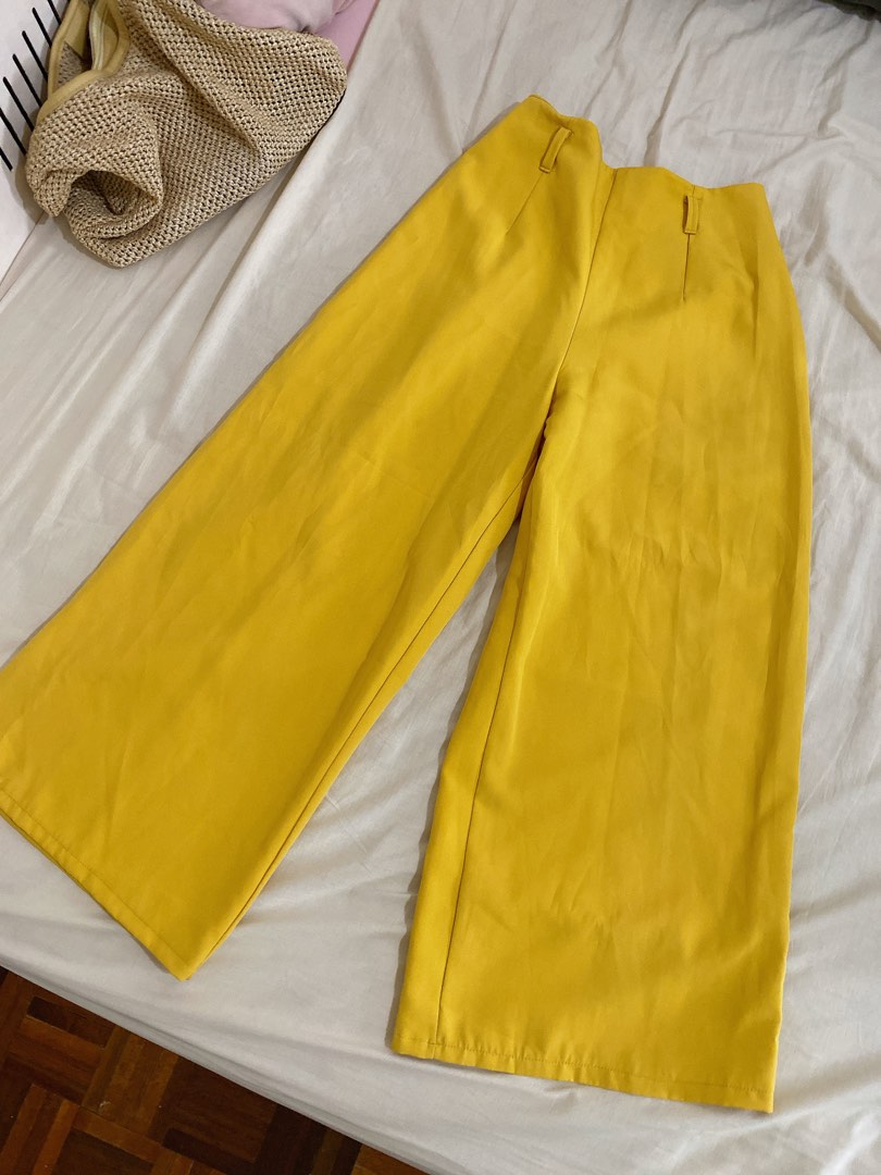 How to Style Mustard Yellow Pants like a Fashion Pro 6 Outfit Ideas to