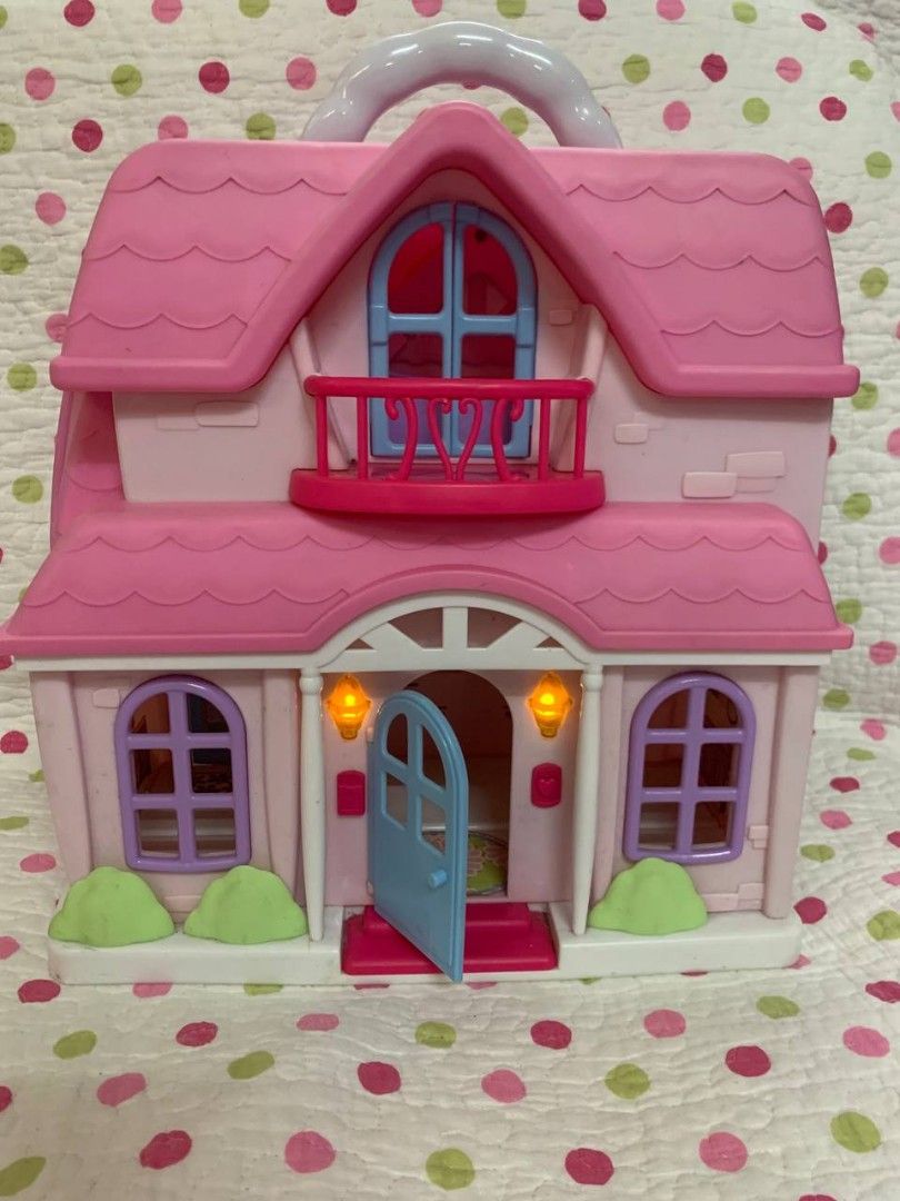 You & me happy family dollhouse walmart 2025