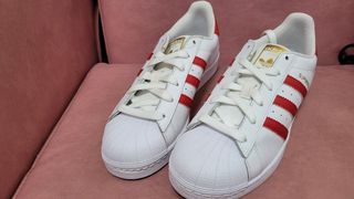 23.5 adidas 紅色貝殼鞋