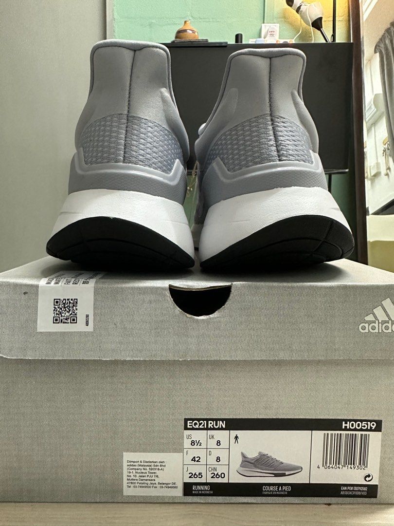 ADIDAS EQ21 RUN SHOES