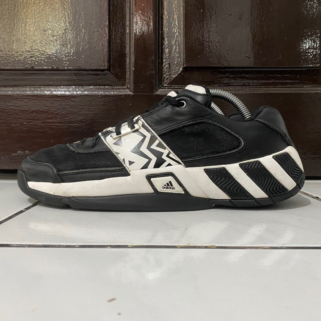 Adidas regulate new arrivals basketball
