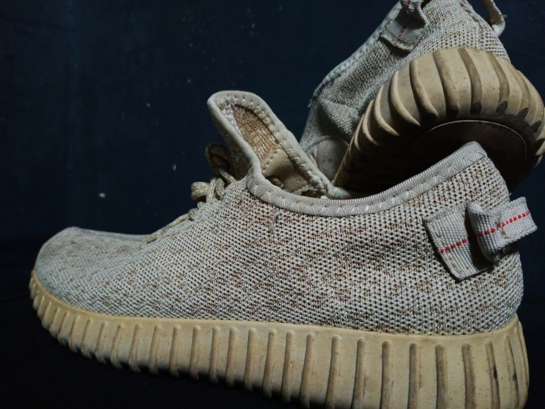 Adidas yeezy boost sales female