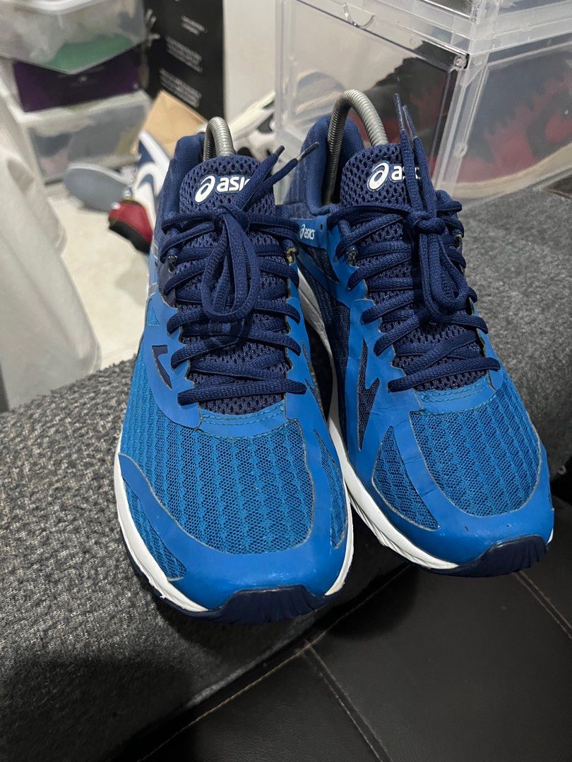 Asics amplica hotsell running shoes