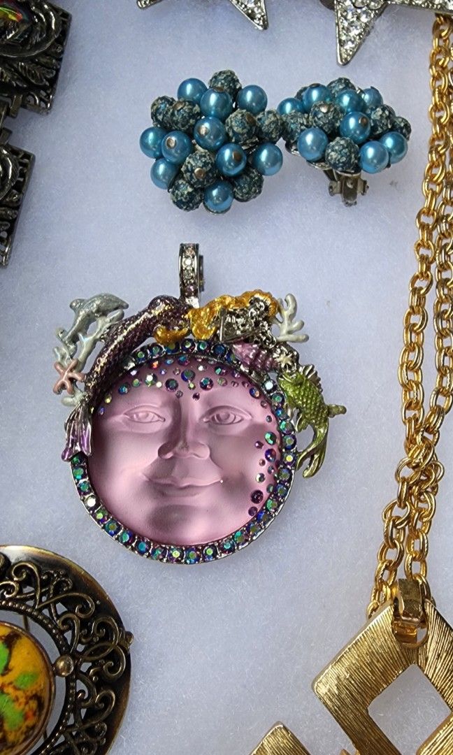 Kirks cheap folly necklace