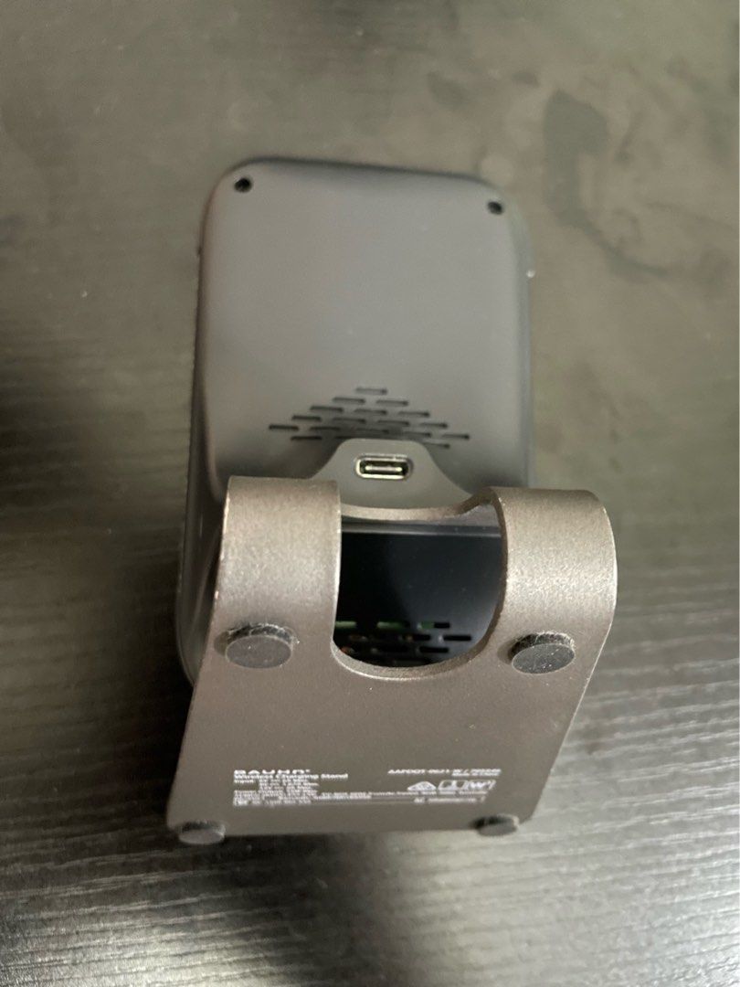 BAUHN Wireless Metal Charging Stand 15 Watts, Mobile Phones & Gadgets