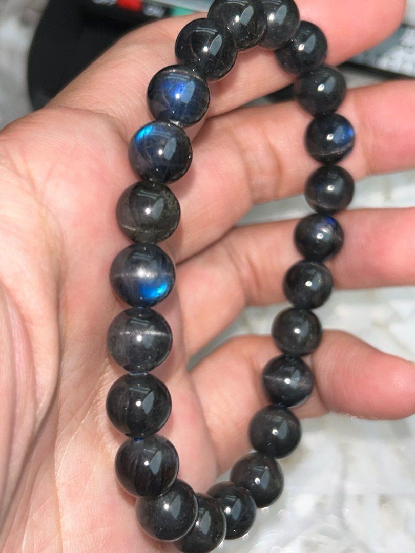 Black labradorite bracelet hotsell