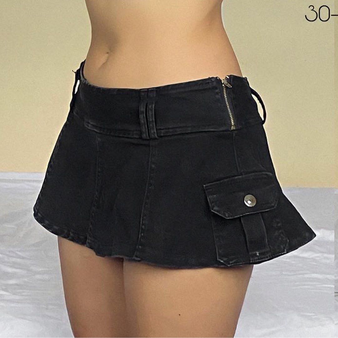 Black pleated cargo skirt micro mini y2k Women s Fashion Bottoms Skirts on Carousell