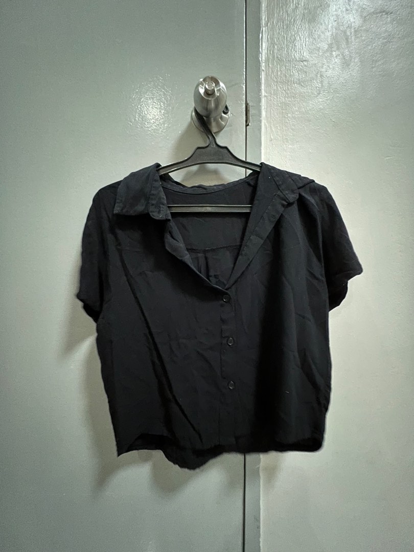 Black Polo Crop top, Men's Fashion, Tops & Sets, Tshirts & Polo Shirts ...