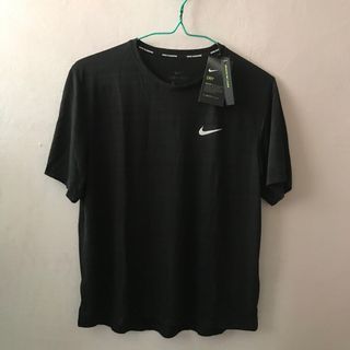 BNWT Nike Dri-Fit Running Tee