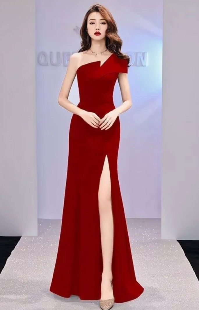 Elegant long deals red dress