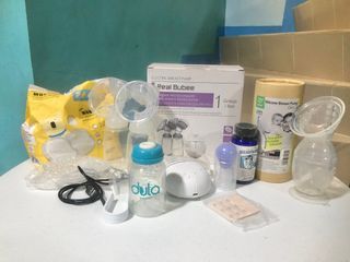 Breastfeeding Essentials Bundle