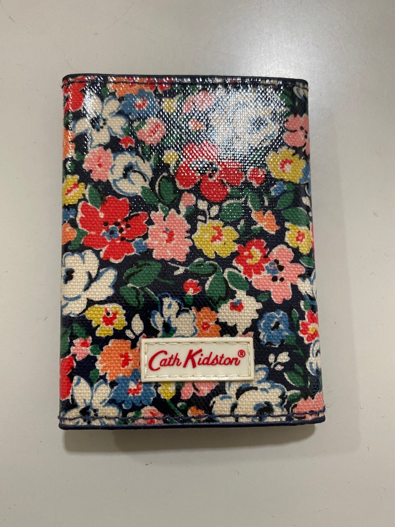 Cath kidston card holder, Women's Fashion, Bags & Wallets, Wallets & Card holders on Carousell