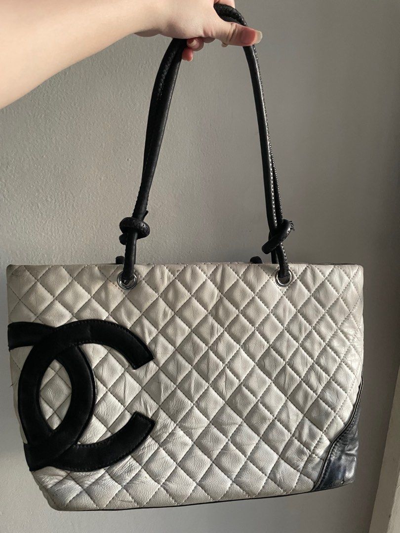 Chanel cambon tote bag in white, Fesyen Wanita, Tas & Dompet di Carousell